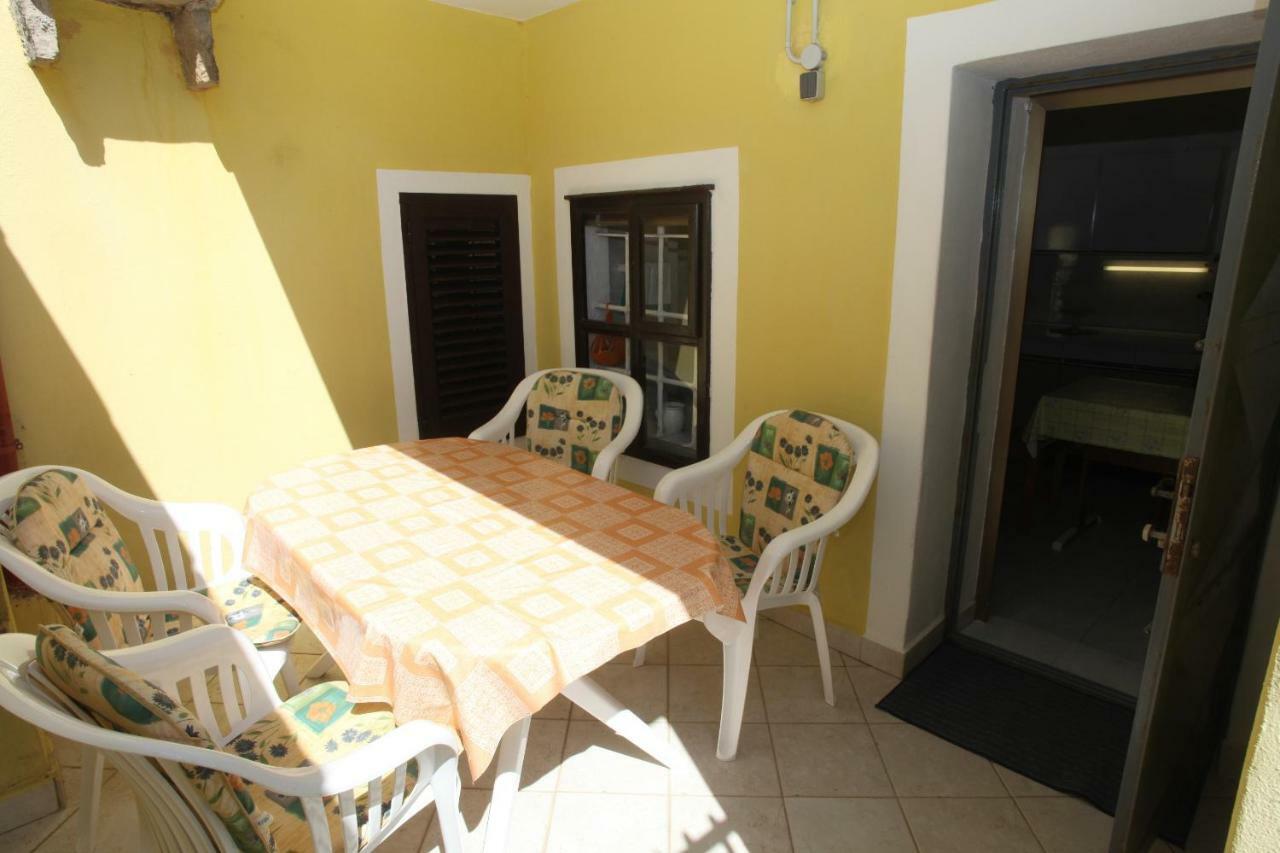 Accommodation Lily Vrana  Εξωτερικό φωτογραφία