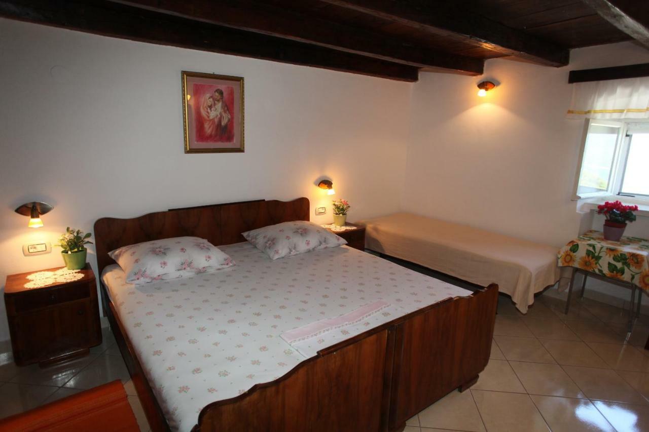 Accommodation Lily Vrana  Εξωτερικό φωτογραφία