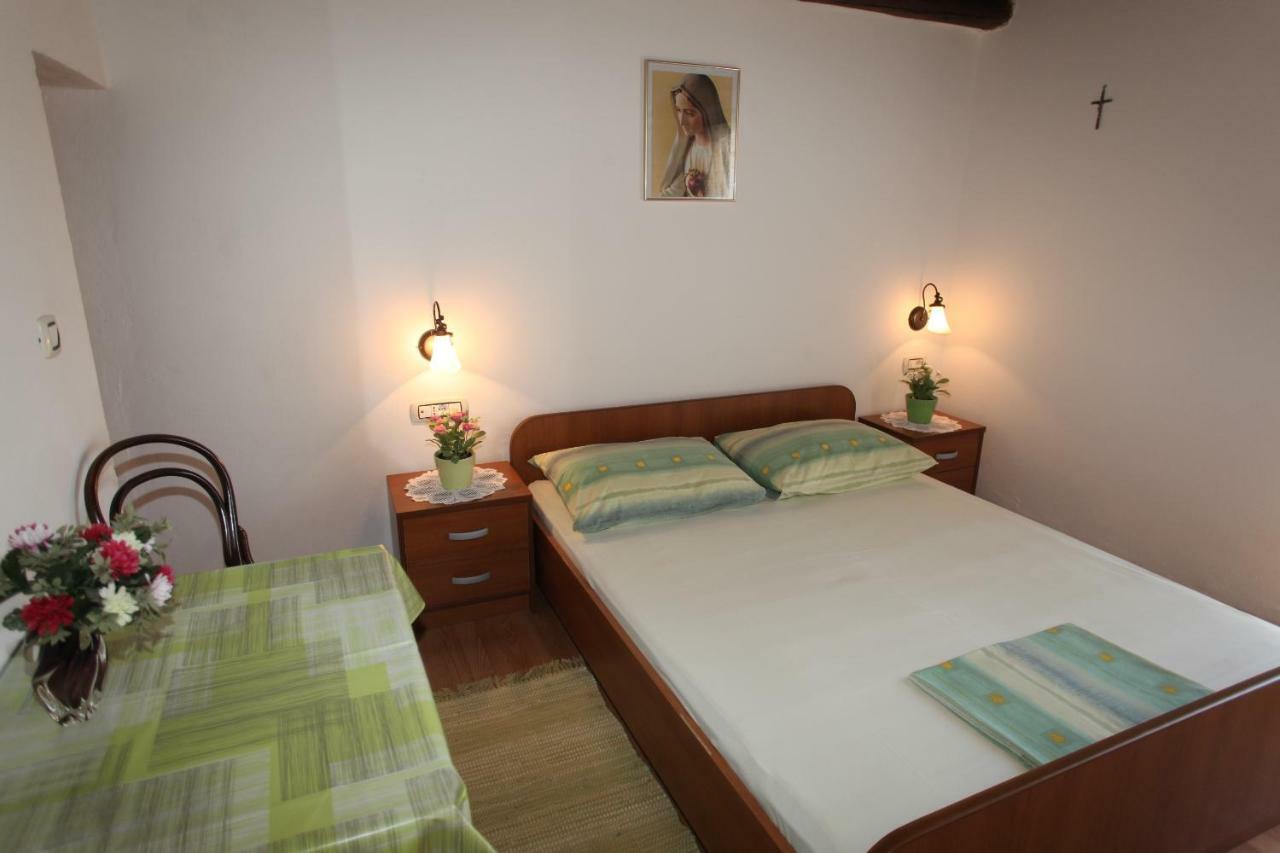 Accommodation Lily Vrana  Εξωτερικό φωτογραφία