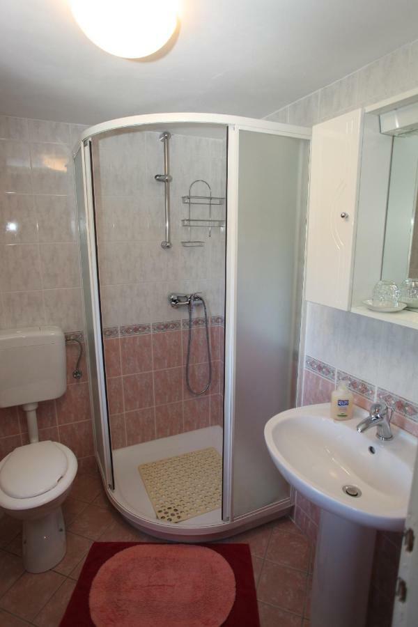 Accommodation Lily Vrana  Εξωτερικό φωτογραφία